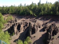 -峡谷浮石林景区