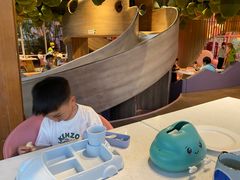 -水桶王国主题餐厅·聚会·生日派对·亲子活动·家庭套餐(亚龙湾希尔顿店)