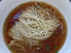 -百年老字号·观振兴蟹黄面·三虾面·苏式面(观前街富仁坊巷店)