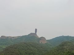 -磬锤峰森林公园