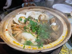 -手抄板凳江南菜(湖滨商业街店)