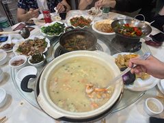 -渝君重庆火锅(嘉宾路店)