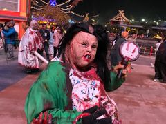 -七彩云南欢乐世界