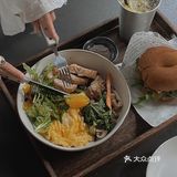 发现一家藏在星河城的森系简餐cafe️