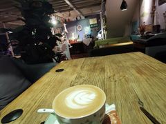 -84那年咖啡馆(李沧万达店)