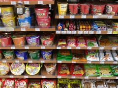 -全家便利店(长江南路站店)