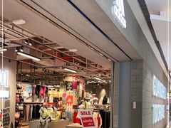 -adidas(正佳广场店)