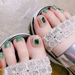 -Pink You美甲美睫纹绣定制中心