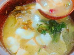 -周鱼小馆石锅酸菜鱼(活力汇店)