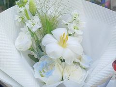 -亭亭鲜花店(中山北路店)