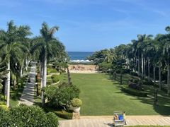 -亚龙湾中心广场