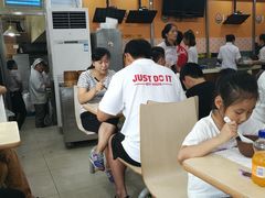 等位区-老盛昌(聚丰园店)