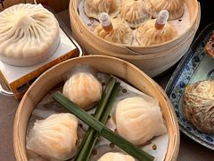 -馋三尺蟹粉小笼(人民广场店)
