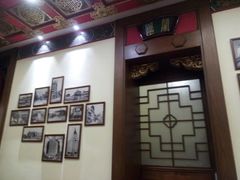 -梅龙镇酒家(南京西路总店)