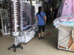 -兴旺欧韩城(上海兴旺国际服饰城店)