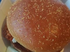 肯德基避风塘大虾鸡腿双层堡-肯德基(凯城广场店)