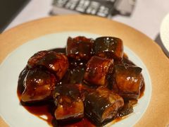 红烧河鳗-屋里厢上海菜馆