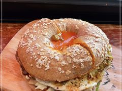 -Catch Bagel(芳草地店)