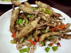 -余杨鸭鸭餐厅