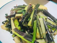 腊肉菜苔-早酒肖汉老味拌面