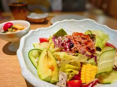 牛油果蔬菜沙拉-阿吾罗·月咏精致日料(港汇恒隆广场店)