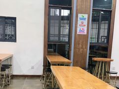 大堂-文昌邓记清补凉(西沙路店)