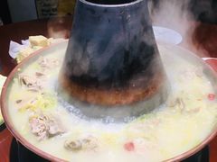 酸菜脊骨锅-那家老火锅老北京铜锅涮肉(长白南路店)