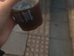 -CowCow其其·牛杂咖啡公司(六运店)