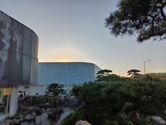 -罗红摄影艺术馆