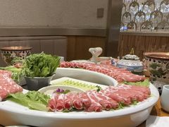 -额尔敦传统涮.冰煮羊火锅(乌兰察布体育场店)