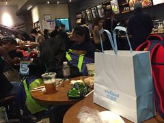 -星巴克(重庆火车北站北广场II店)