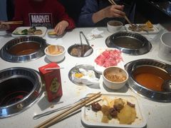 -龍歌自助小火锅(市南金茂湾店)