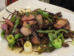 -鲁朗纳麦石锅鸡庄园