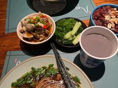 -八月美食小馆(银泰城总店)