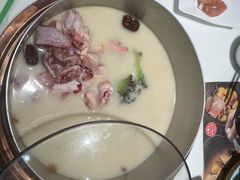 -洪氏嗨捞·猪肚鸡火锅(阳光天地店)