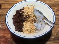 落英冰粉-滴水·湘逢(南汇大学城生活广场店)