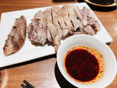 手抓羊肉-贯贯吉·清真餐厅(浙江中路店)