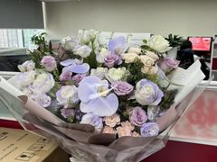 -谷莠子花艺·气球派对·绿植造景·花艺沙龙(金光华广场店)