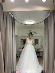-NaNa婚纱礼服馆