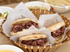 -闫家驴肉老店(华电一校店)