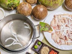 -烹然四季椰子鸡火锅(团结湖总店)