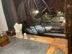 -大匠工房古船木艺术餐厅·猪肚鸡专门店(长白仙岛店)