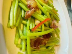 -遇外滩(BFC外滩金融中心店)