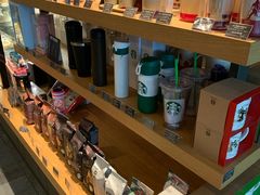 零售区-星巴克(重庆火车北站北广场II店)
