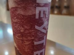 -喜茶(北京华贸购物中心店)
