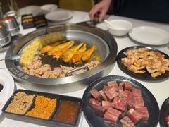 -石记东北风味烤肉店(子固路店)