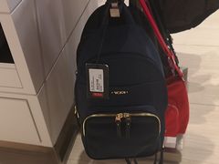 -马德里拉斯咯扎斯购物村