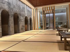 -齐河孔雀王温泉酒店·金孔雀自助百汇