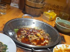 -大众跷脚牛肉馆·非遗传承单位(峨眉山店)