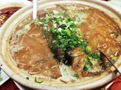 秘制大鱼头砂锅-老大同酒家·糟卤·本帮菜(中山公园店)